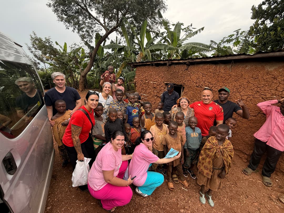 Fotos do trabalho voluntário em Uganda